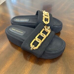 Good American Platform Black Slides with Gold Accent